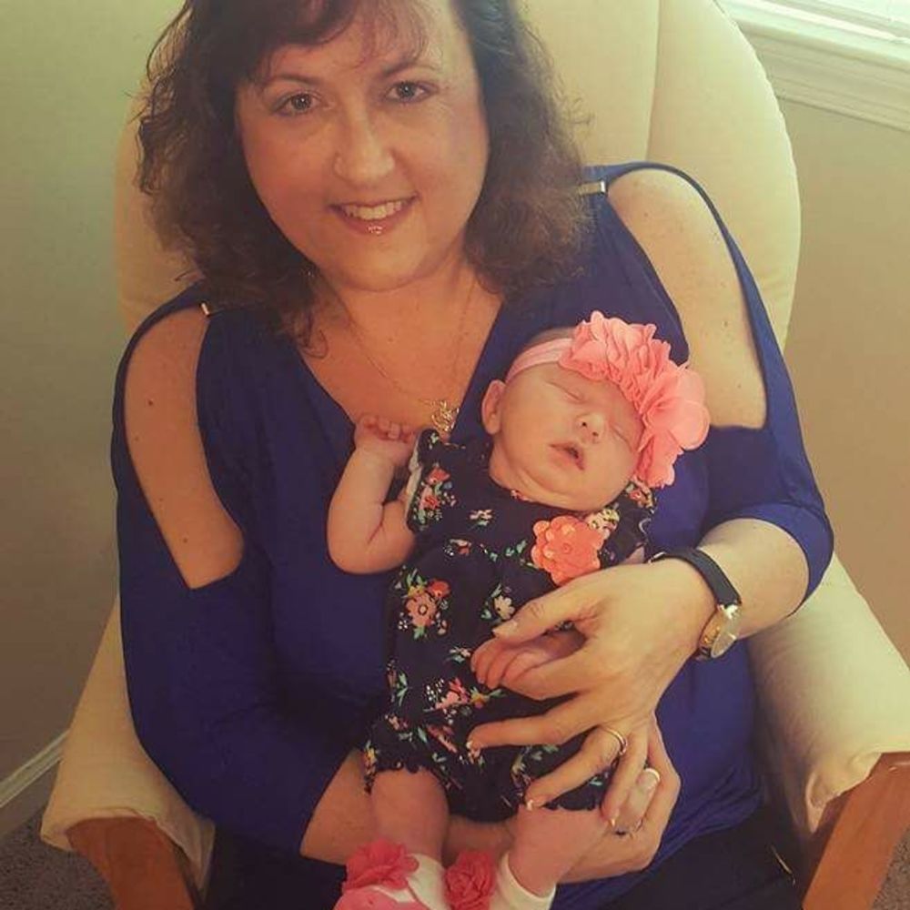 Meet your Posher, Roxanne